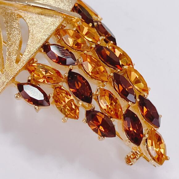 VTG Mid Century Amber Rhinestone Grape Cluster Brooch Gold Tone 1950s Sparkly - Picture 5 of 11